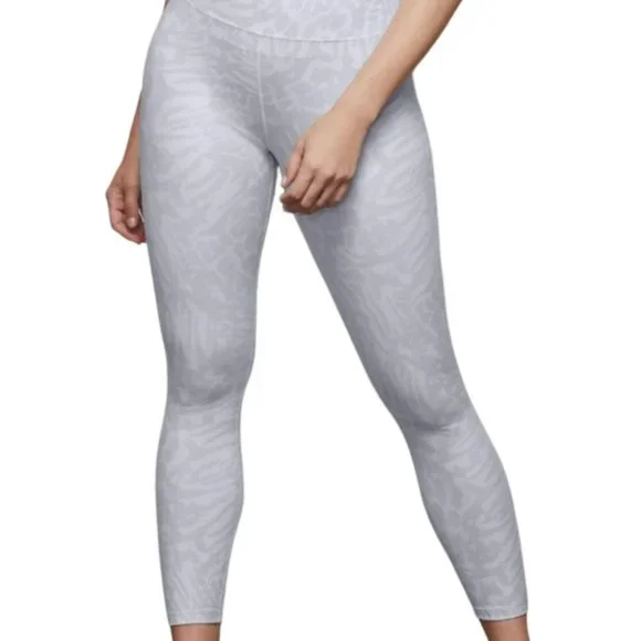 GOOD AMERICAN | Icy Snow Leopard Foil Crop Athletic Yoga Leggings (Size S / 2) - Picture 2 of 8